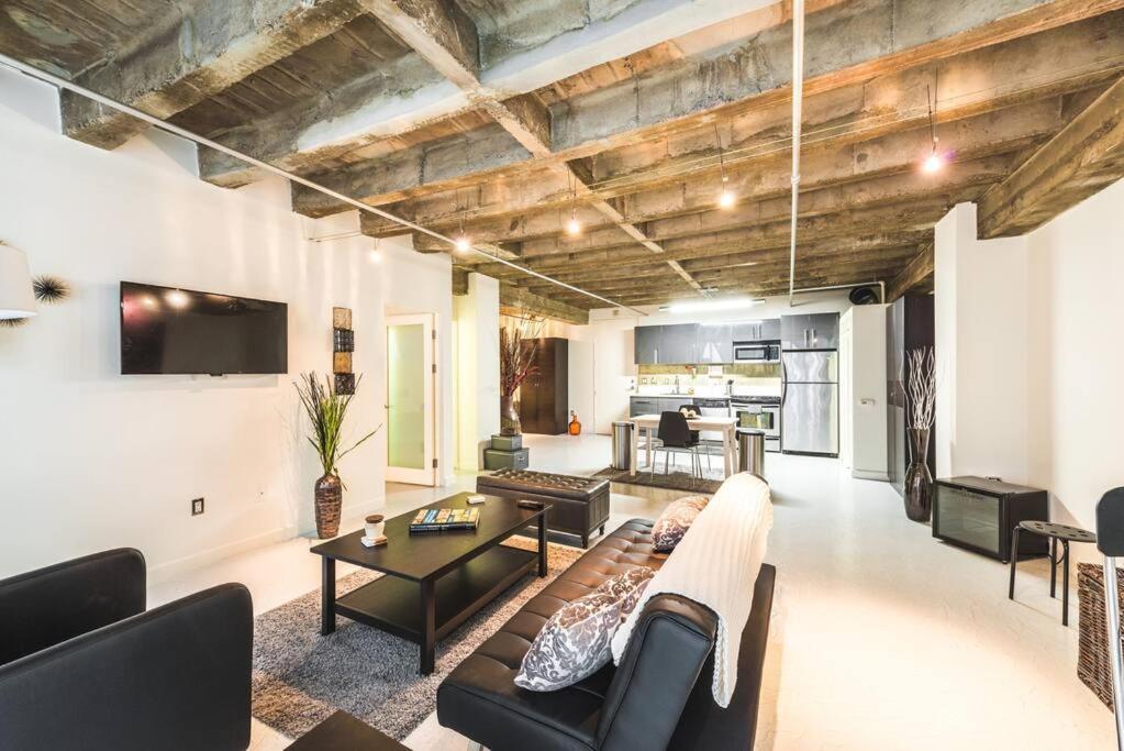 Newly Renovated 1Bdrm Loft Dtla And Rooftop Pool Los Angeles Exterior foto