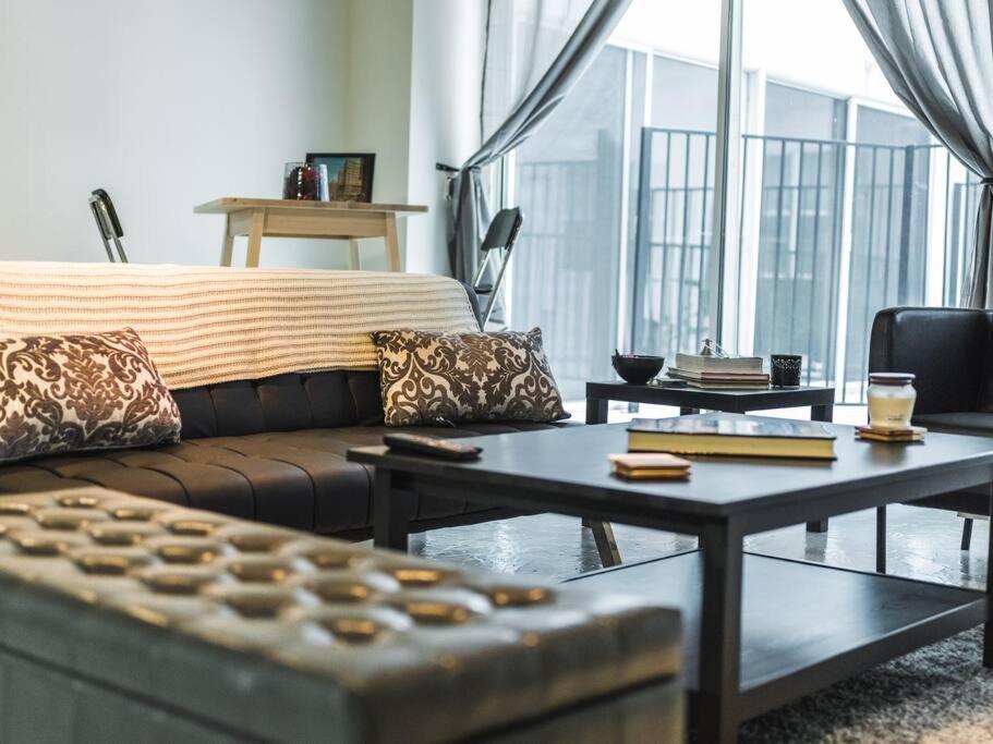Newly Renovated 1Bdrm Loft Dtla And Rooftop Pool Los Angeles Exterior foto